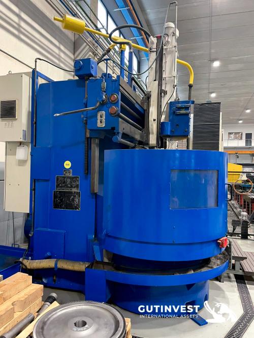 Torno vertical para metal