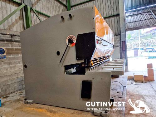 Hydraulic shear press