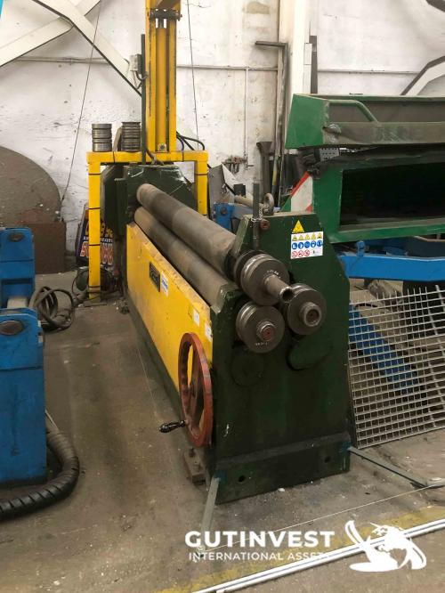 Press brake - 240Tn - 4 meters