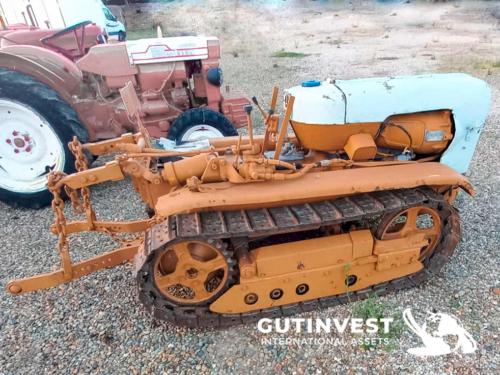 Tractor agricola