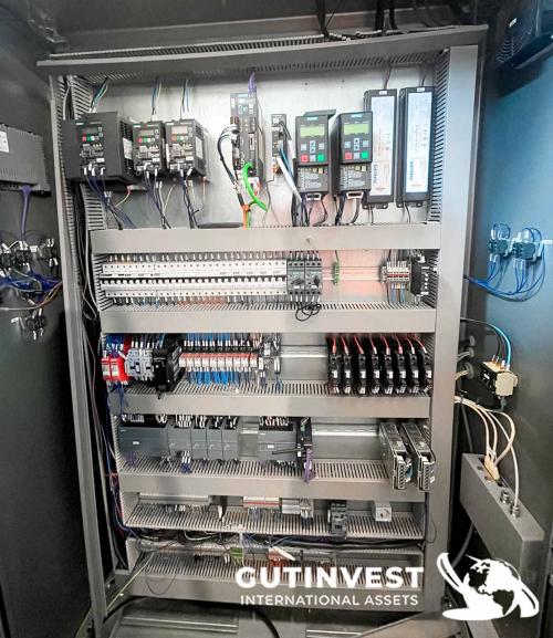 Vertical Dosing Machine for Stickpack Sauces - 6 Tracks