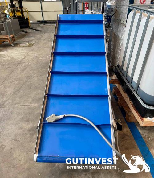 Vertical Dosing Machine for Stickpack Sauces - 6 Tracks