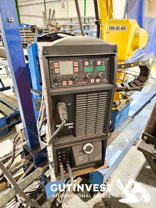 Robot de soldadura con carril