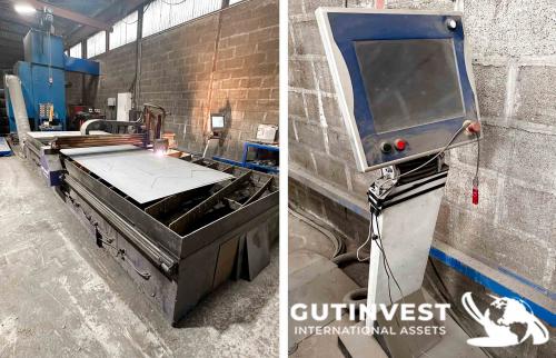 Plasma cutting machine