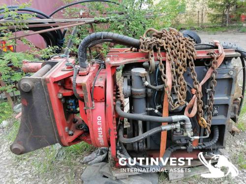 Hydraulic crawler excavator