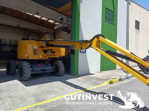 Plataforma elevadora articulada diésel