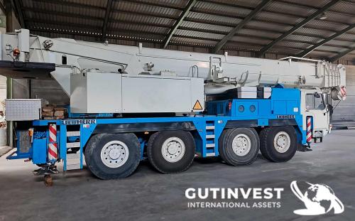 All Terrain mobile Crane - 90 Tons