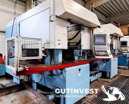 Dos centros de mecanizado CNC