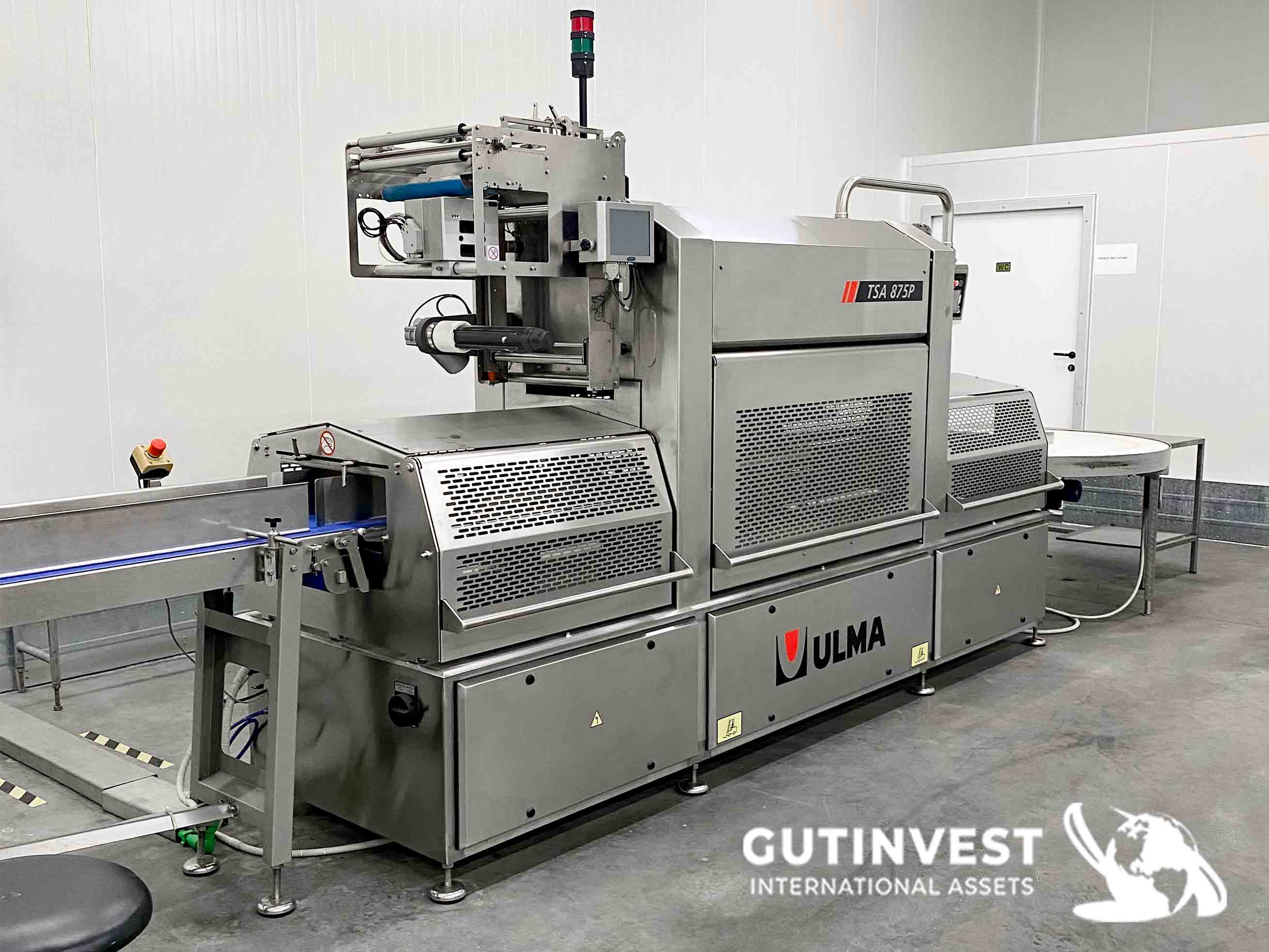 Automatic traysealing machine