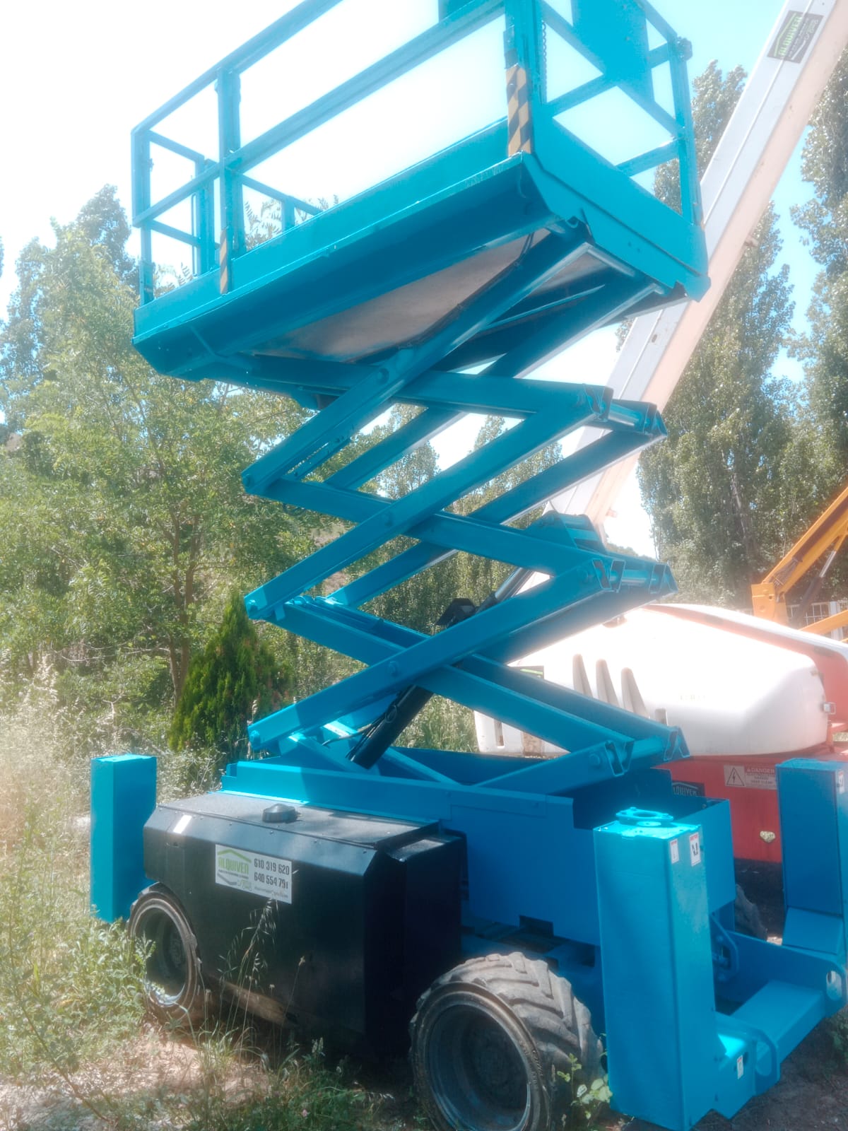 Plataforma de tijera diésel