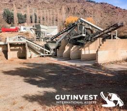Screening plant for construction aggregates & Diesel generator