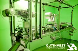 Pharmaceutical and cosmetic machinery 