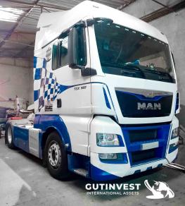 Tractor head MAN - (x2) Crane truck IVECO - Crane truck PEGASO